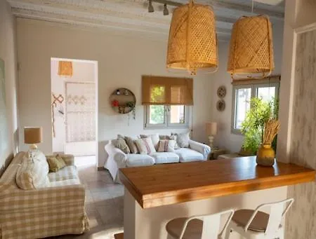 Avithos Bay Holiday home *